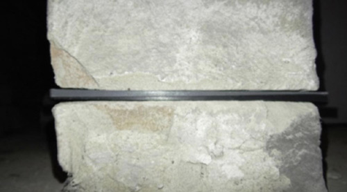 obere Keillage kraftschlüssig eingeschlagen